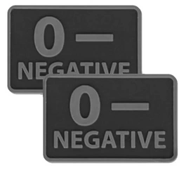 Emblemat PVC Helikon grupa krwi 0/Rh- Czarny - 2 szt.