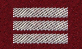 Stopień Wojska Polskiego haftowany bajorkiem do beretu bordowego (tłoczonego) - starszy kapral