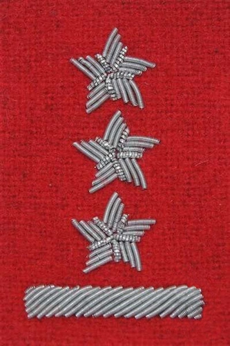 Stopień Wojska Polskiego haftowany bajorkiem do beretu szkarłatnego - porucznik