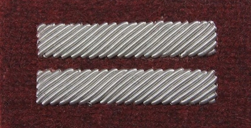 Stopień Wojska Polskiego haftowany bajorkiem do beretu bordowego (tłoczonego) - kapral