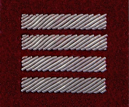 Stopień Wojska Polskiego haftowany bajorkiem do beretu bordowego - plutonowy