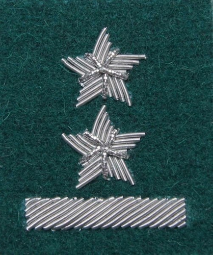 Stopień na beret WP (zielony / b) - podporucznik